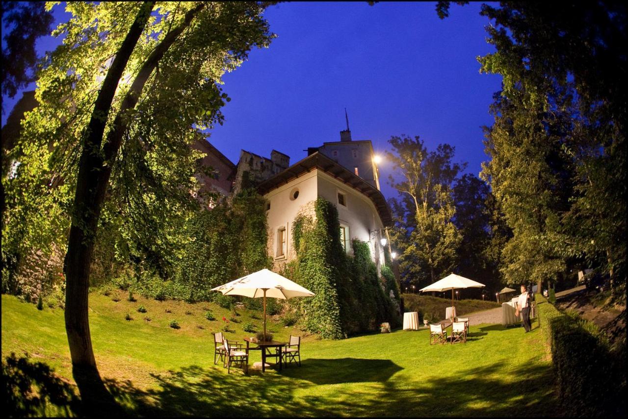 Villa Zamek Korzkiew Exterior foto